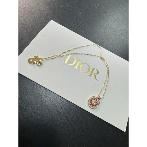 Christian Dior Stamped CD Authentic Magenta Crystals Medallion Necklace Chai - Picture 2 of 16
